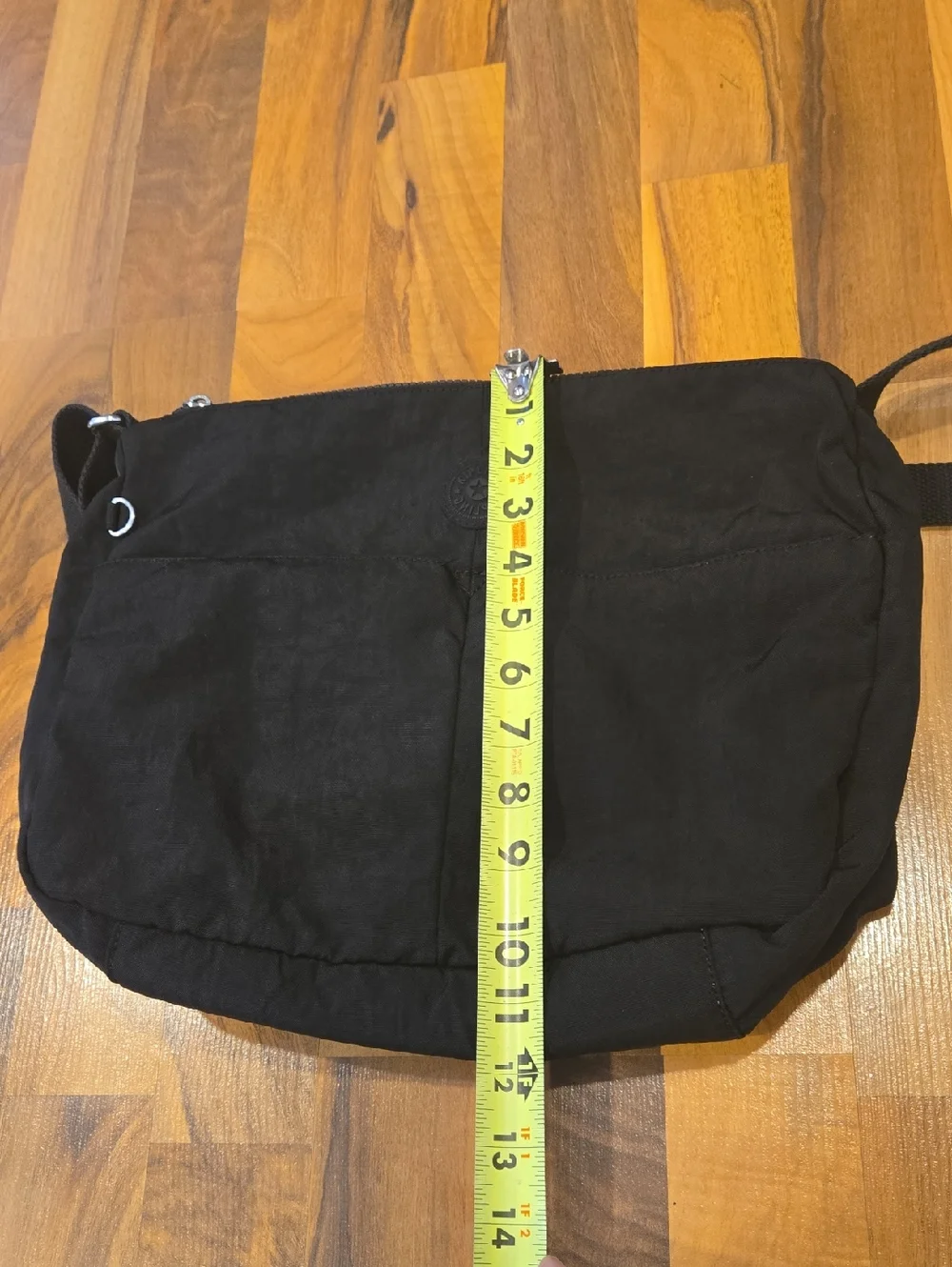 Kipling Black Purse With Exterior Zip Pockets